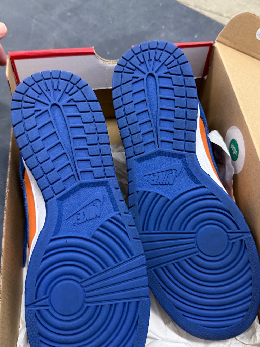Nike Low-Top Sneakers in Blue and Orange Knicks - Picture 4 of 5